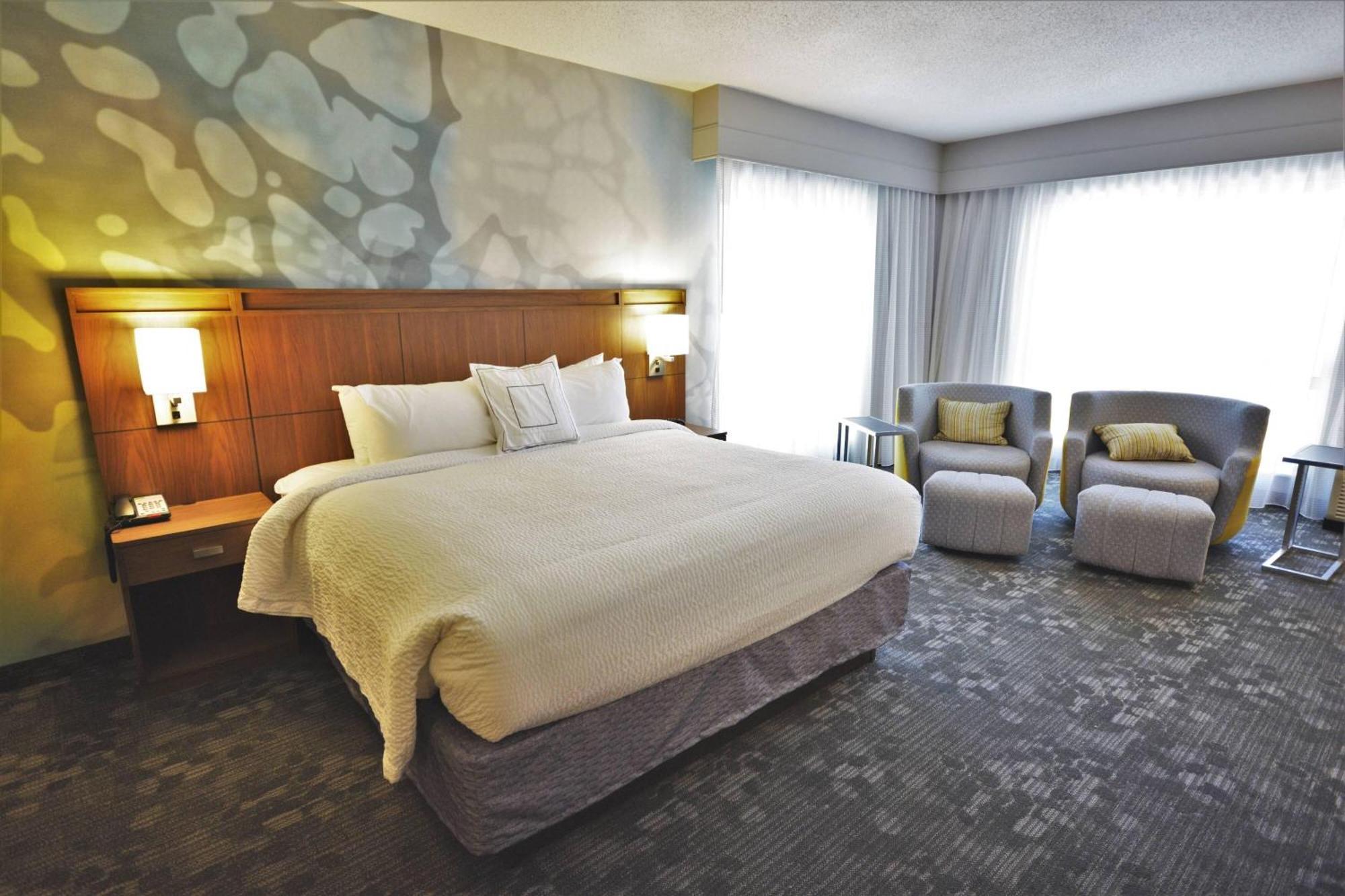 Courtyard By Marriott Asheville Airport Fletcher Exterior foto