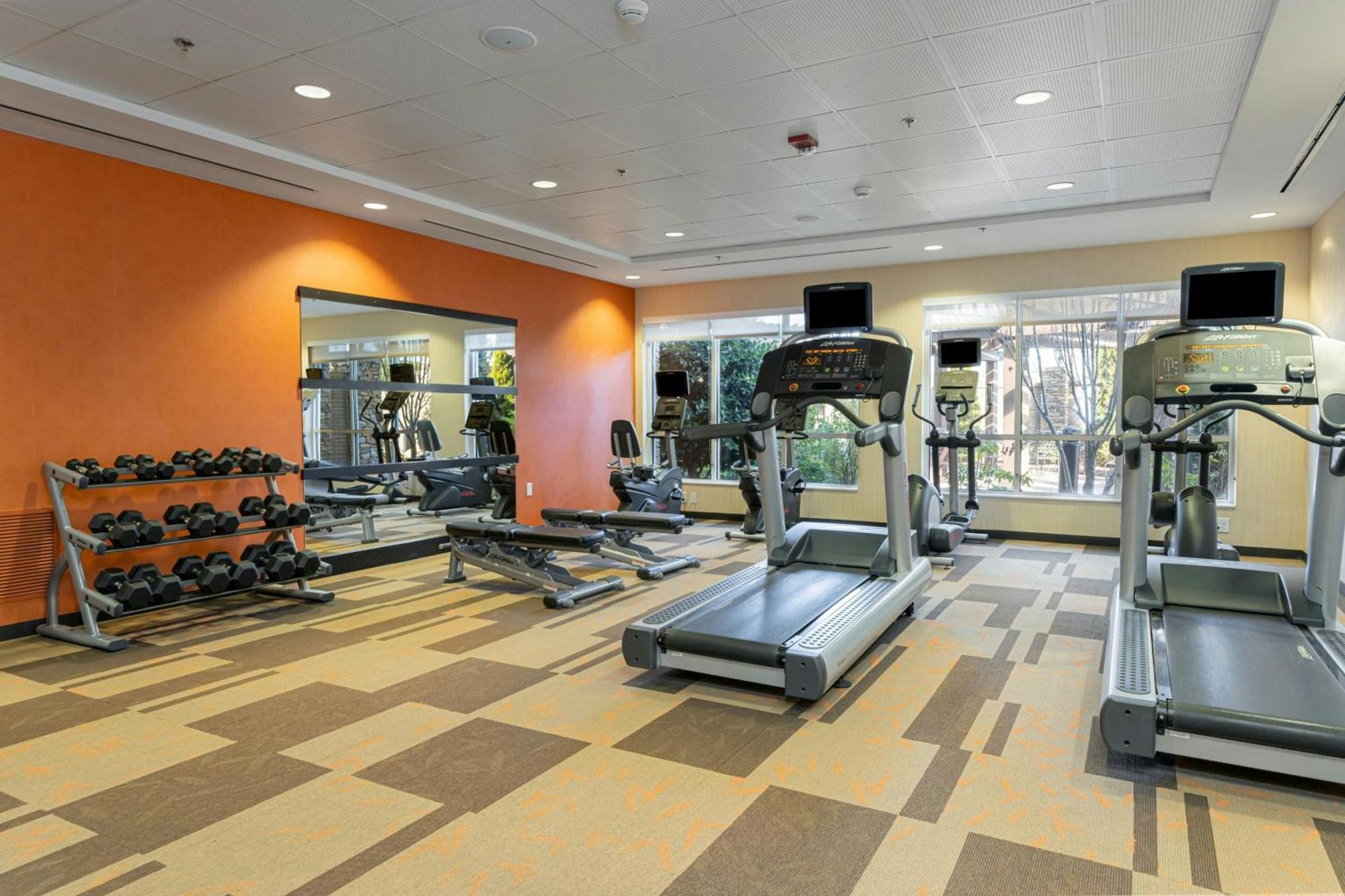 Courtyard By Marriott Asheville Airport Fletcher Exterior foto