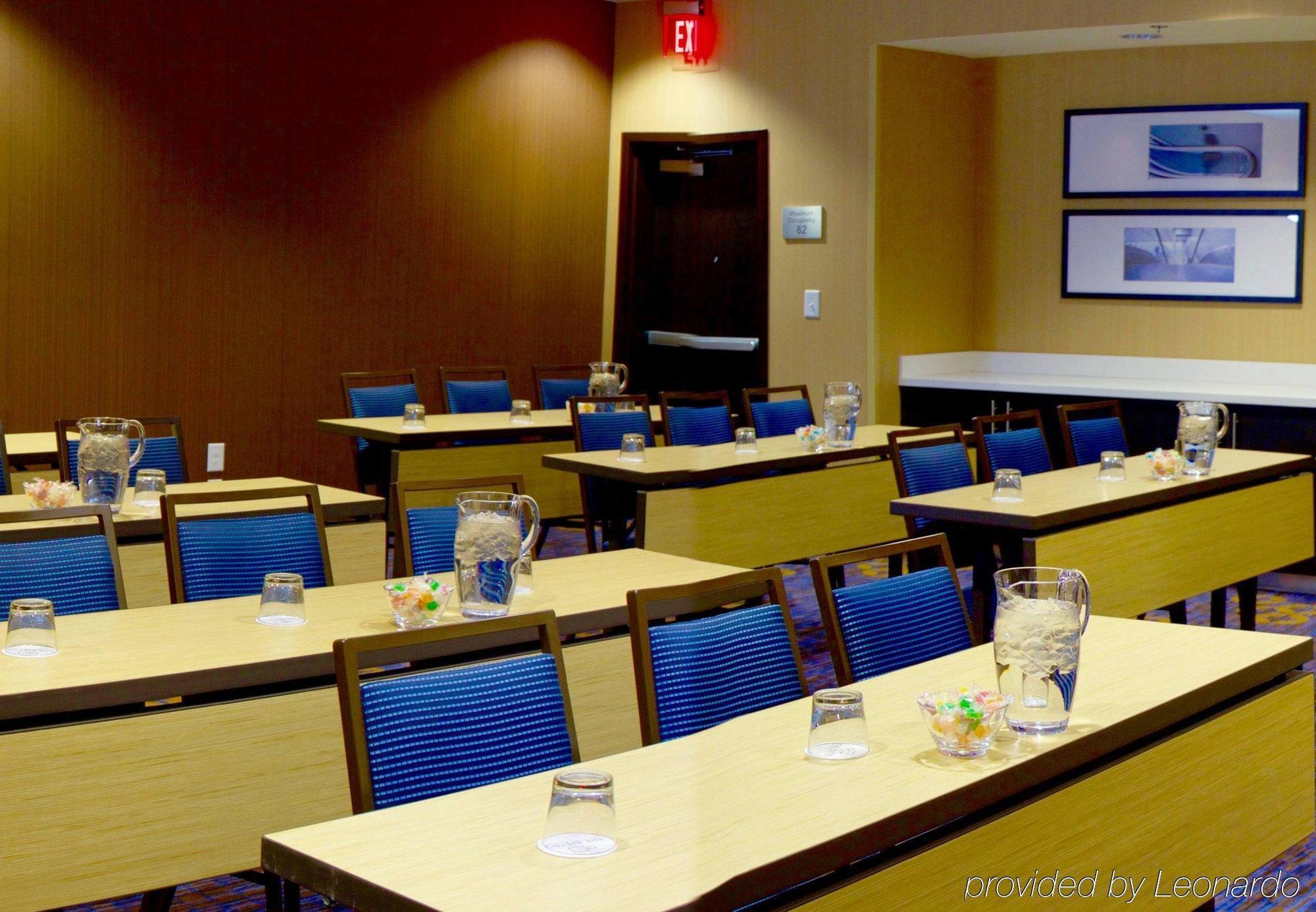 Courtyard By Marriott Asheville Airport Fletcher Exterior foto